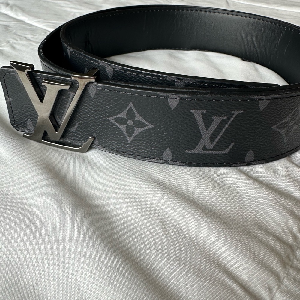 Louis Vuitton Black Initiales 40 MM Reversible